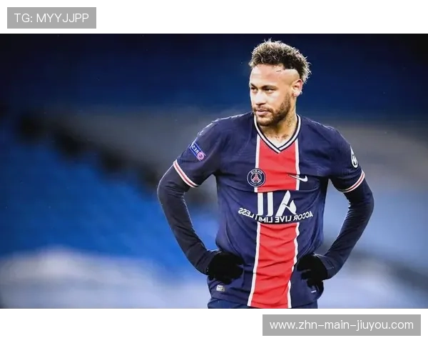 内马尔穿裆过人再现经典，巴黎全场欢呼