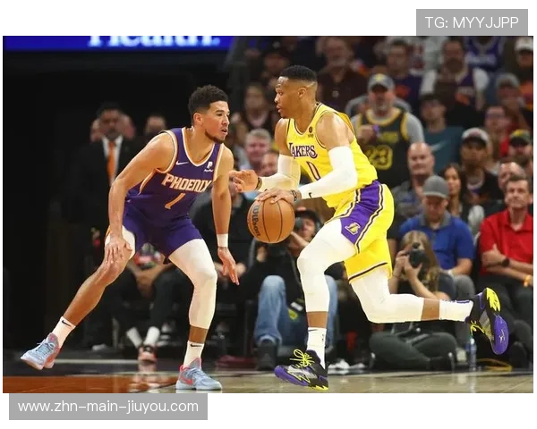 太阳防守转换练习，配合衔接趋于成熟